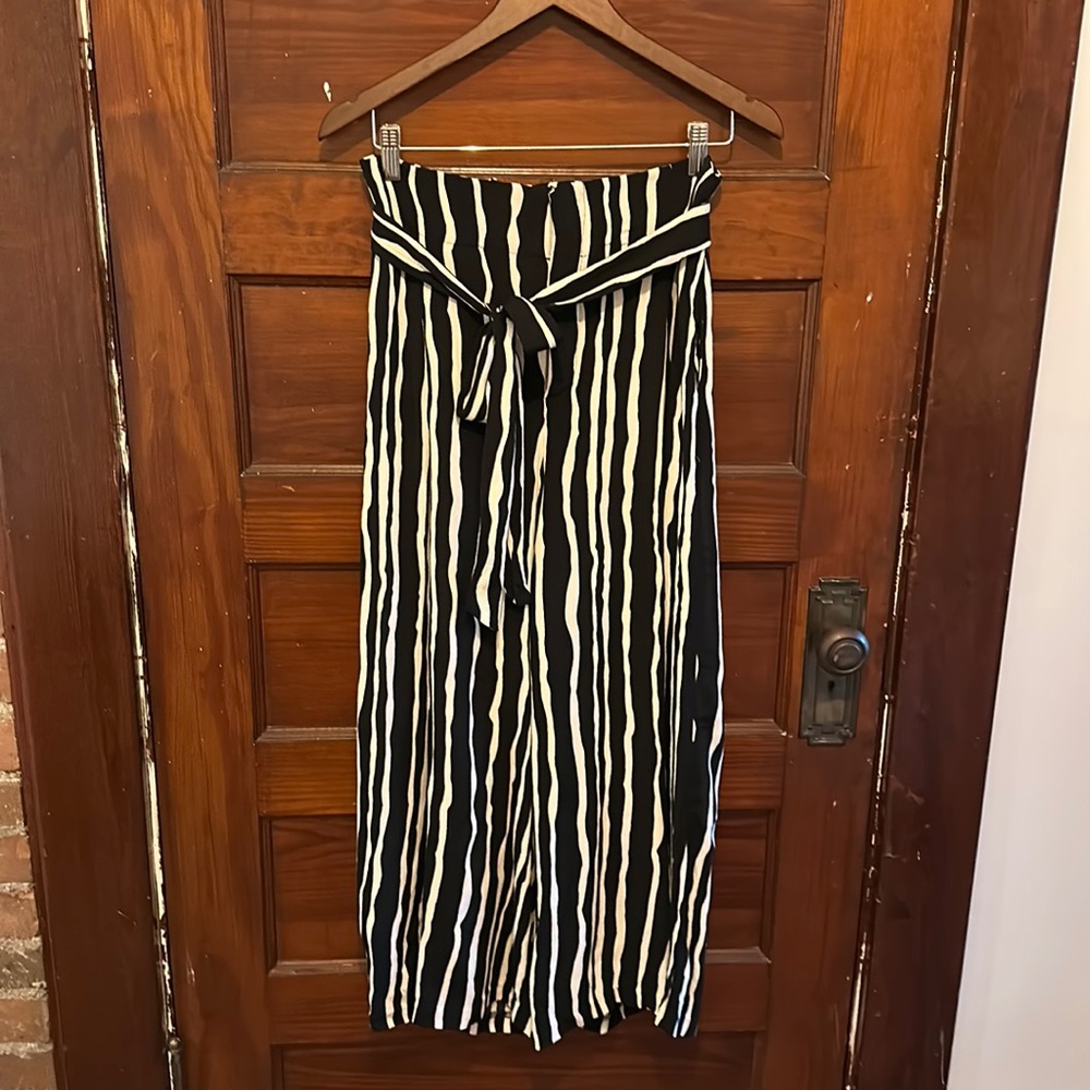 Mango Culottes, size Medium